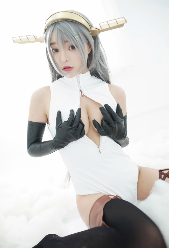 舰娘cosplay柳侑绮大胆开胸泳衣版